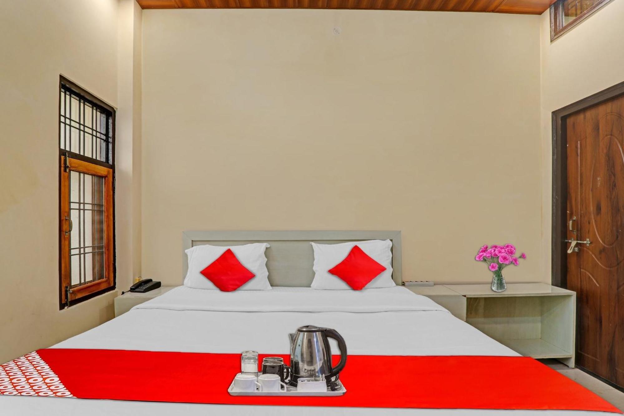 Hotel O Sai Galaxy Hotel & Restaurant Kanpur Exterior photo