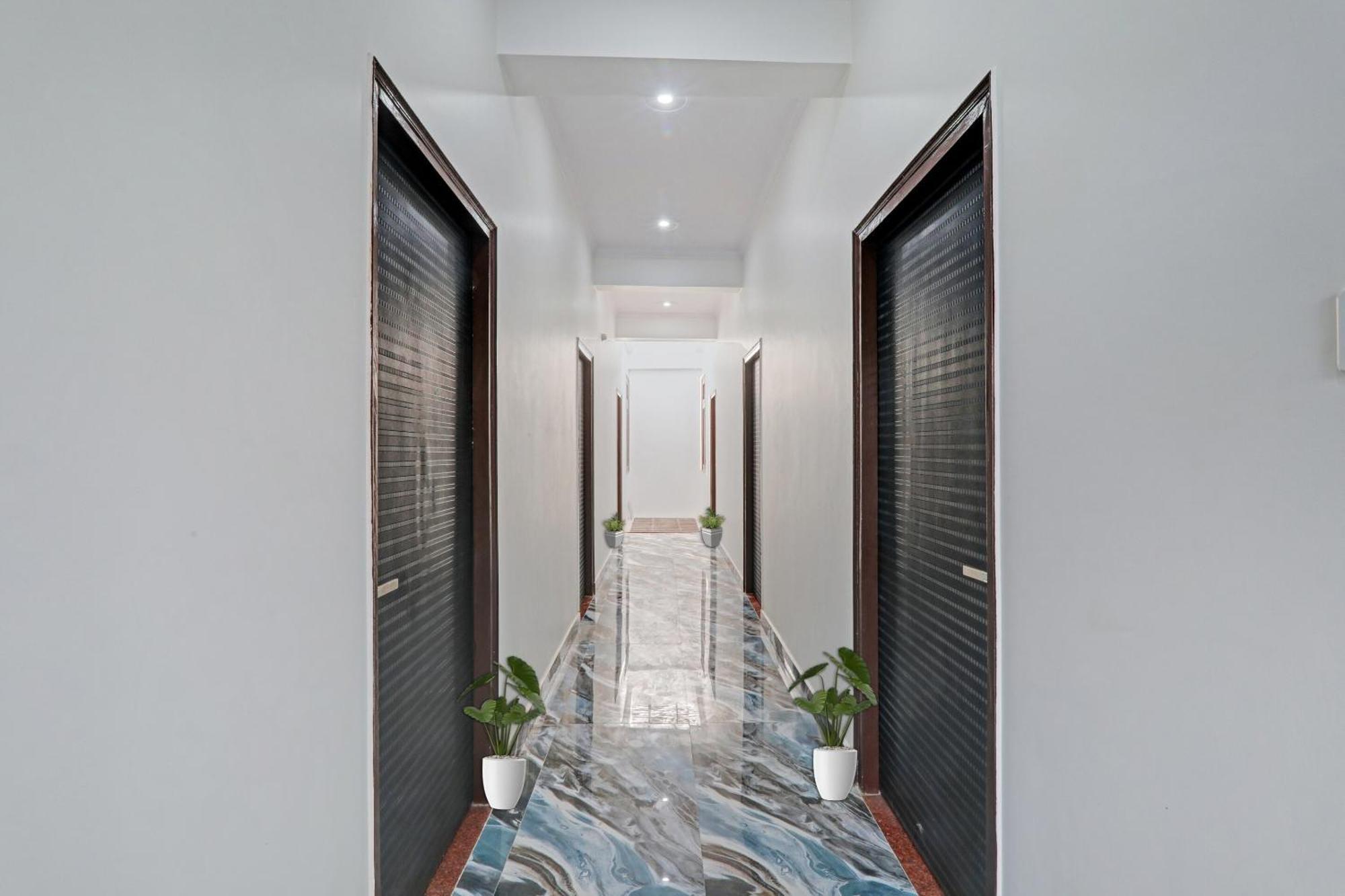 Hotel O Sai Galaxy Hotel & Restaurant Kanpur Exterior photo