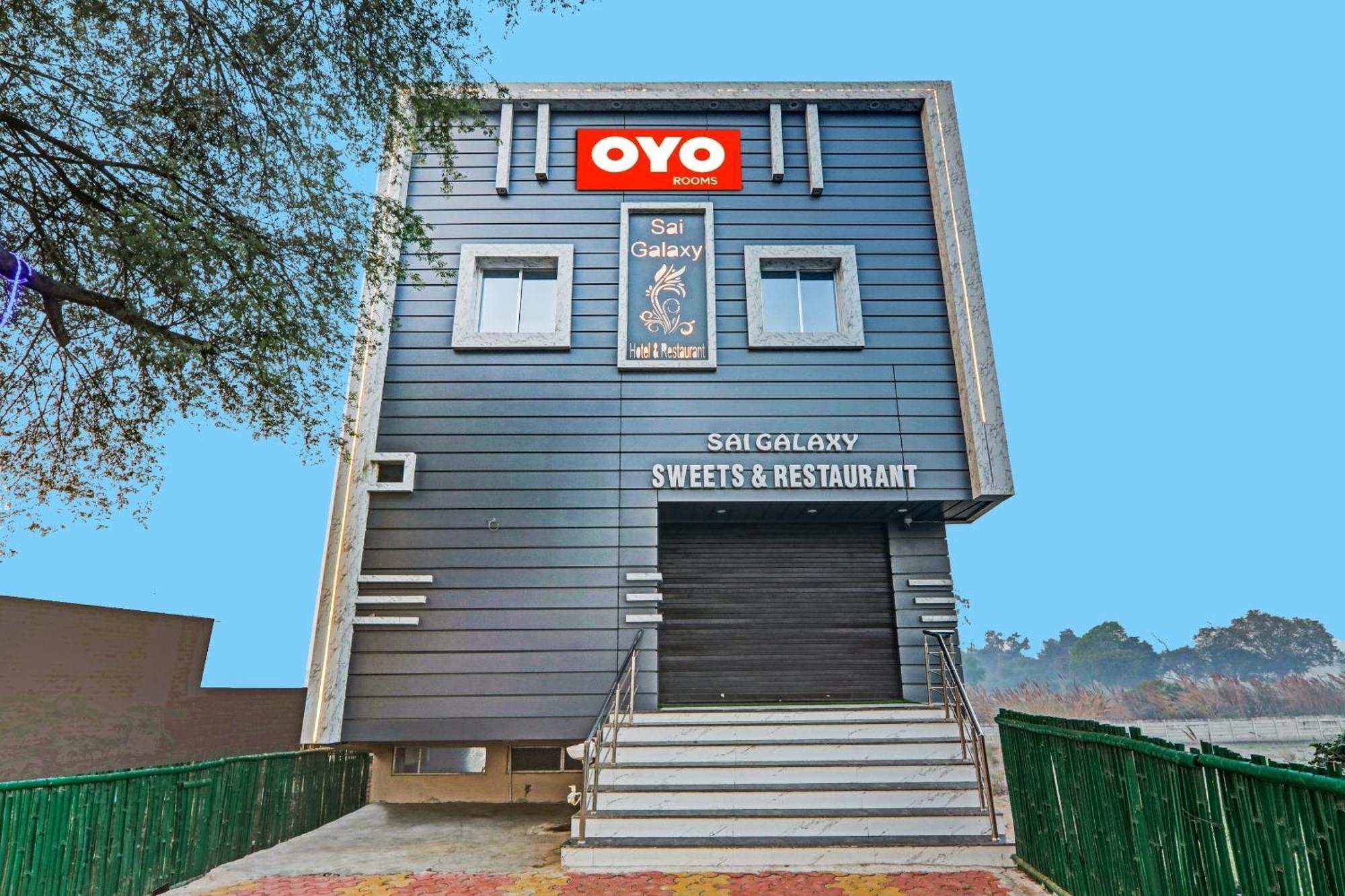 Hotel O Sai Galaxy Hotel & Restaurant Kanpur Exterior photo